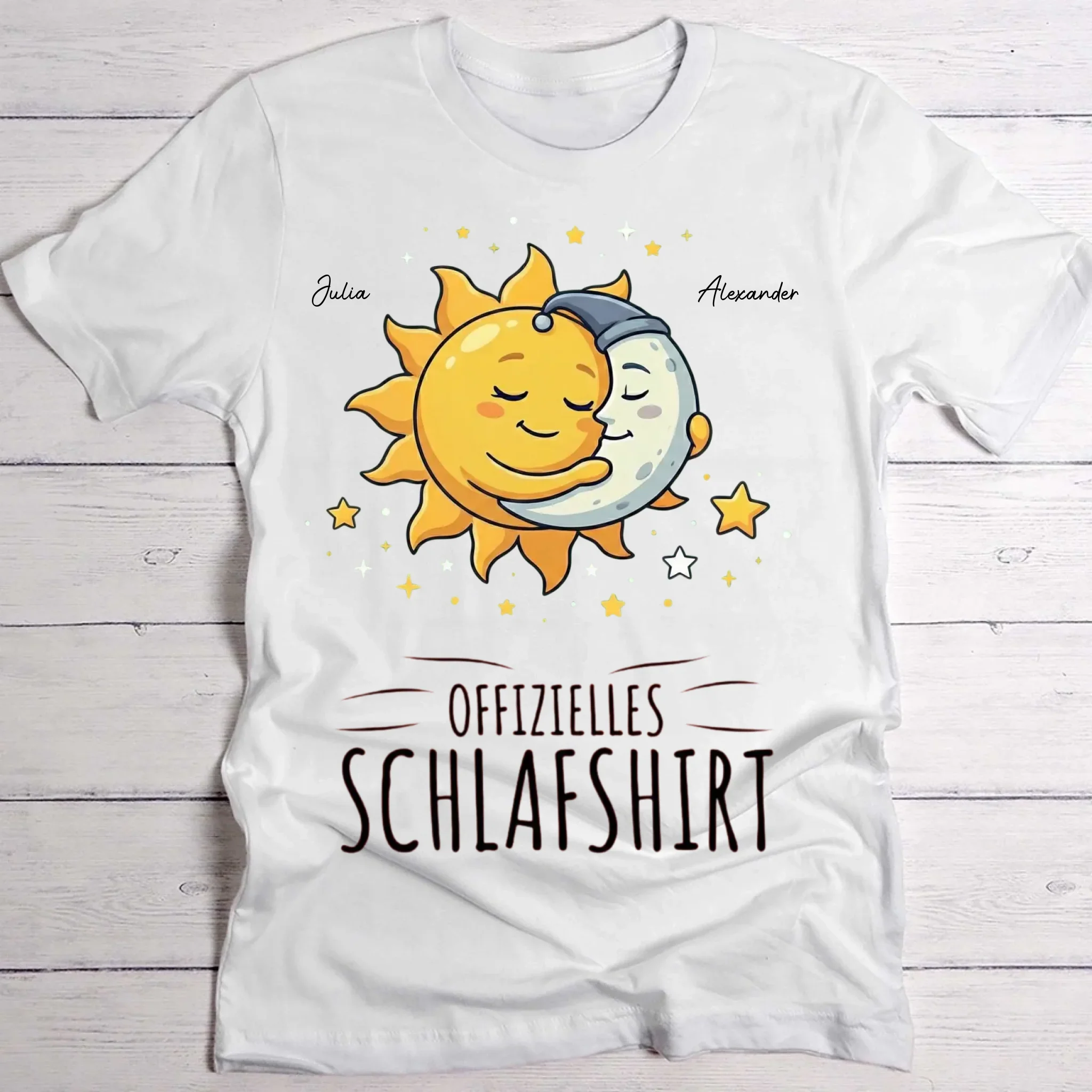 „Sonne & Mond“ - Personalisiertes T-Shirt - Image 2
